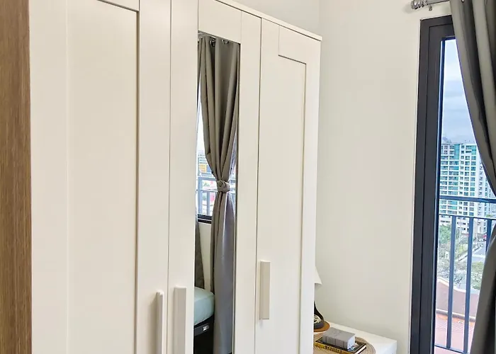 Shore 2 Condotel Near Airport Moa View 3*