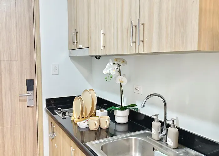 Shore 2 Condotel Near Airport Moa View 3*